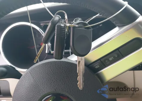 2007 Ford Mustang Gt Deluxe/Gt Premium from USA, damaged, VIN 1ZVHT82H575317553